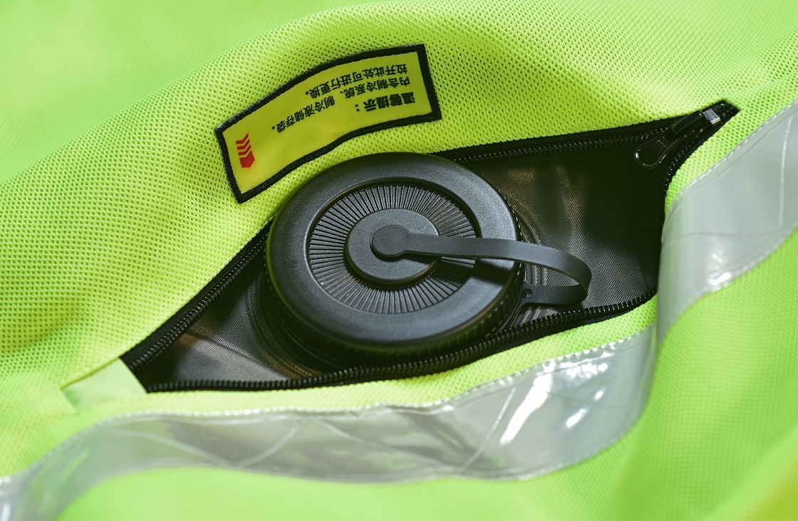 Summer Safety V-neck Cooling Vest with Customized Logo and TPU Wear-resistant Mesh