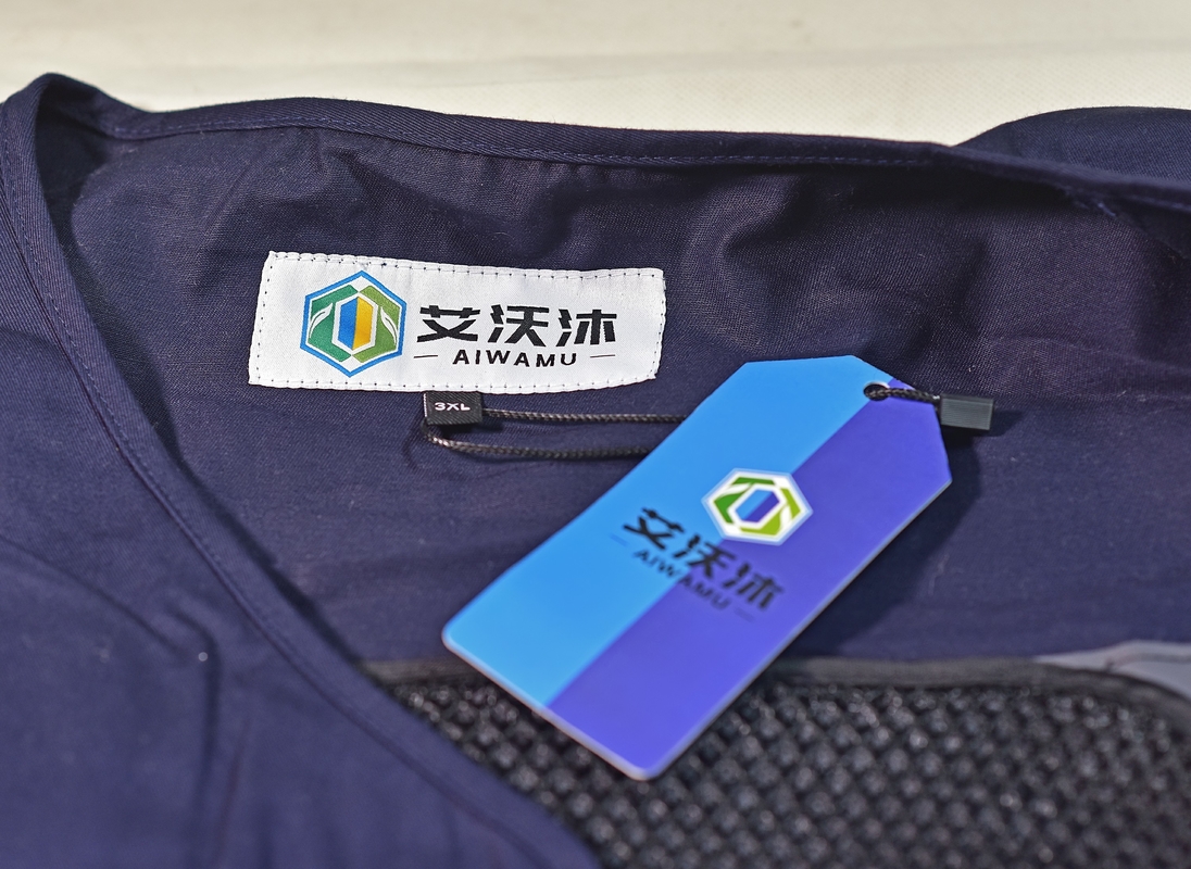 Zipper Closure Water Circulation Cooling Vest for Smart Casual Style Casting Workshop